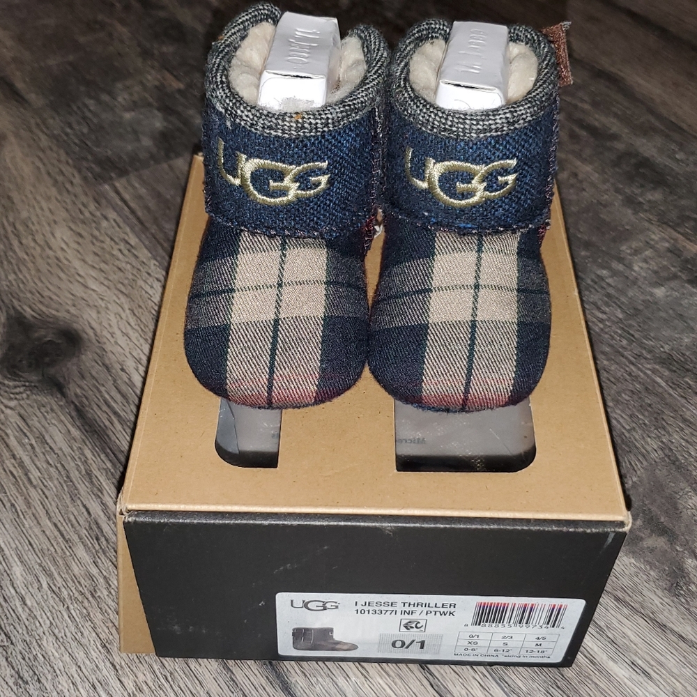 Infant uggs